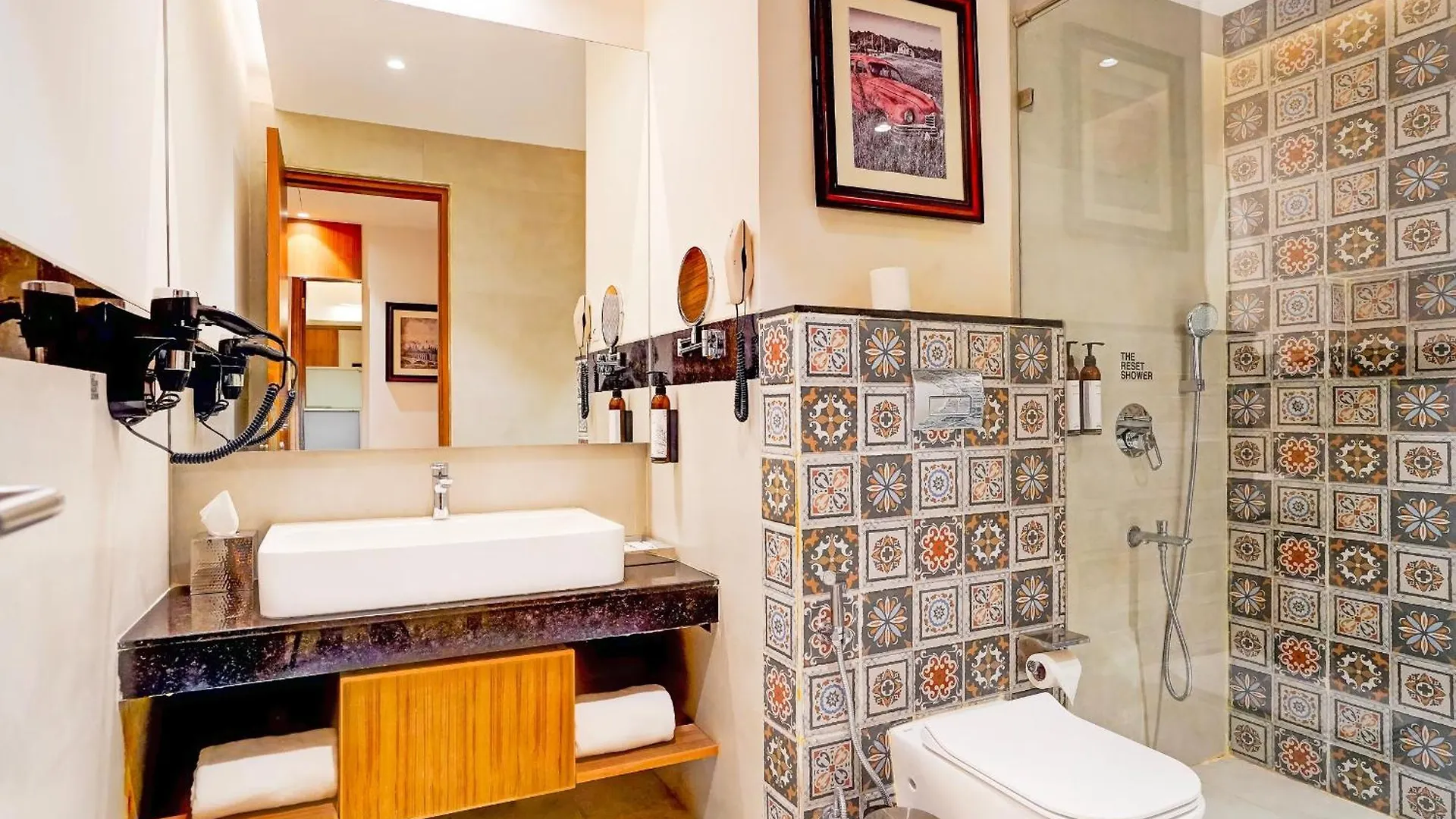 Hotel Tark Plaza A Family Hotel Near Igi Airport Delhi New Delhi 4*,