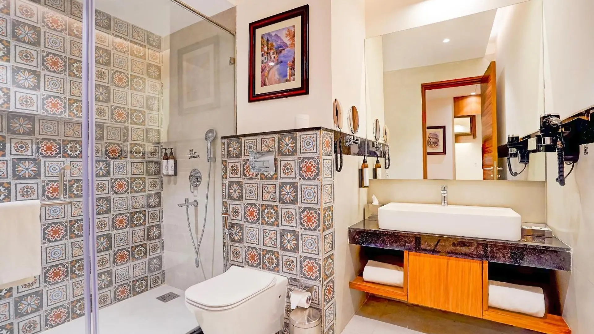 Hotel Tark Plaza A Family Hotel Near Igi Airport Delhi New Delhi