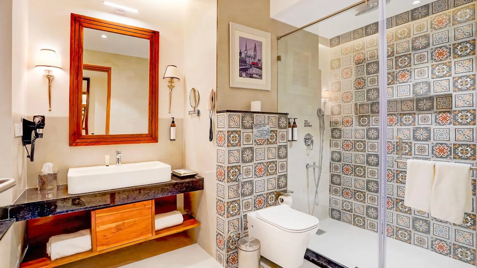 Hotel Tark Plaza A Family Hotel Near Igi Airport Delhi New Delhi