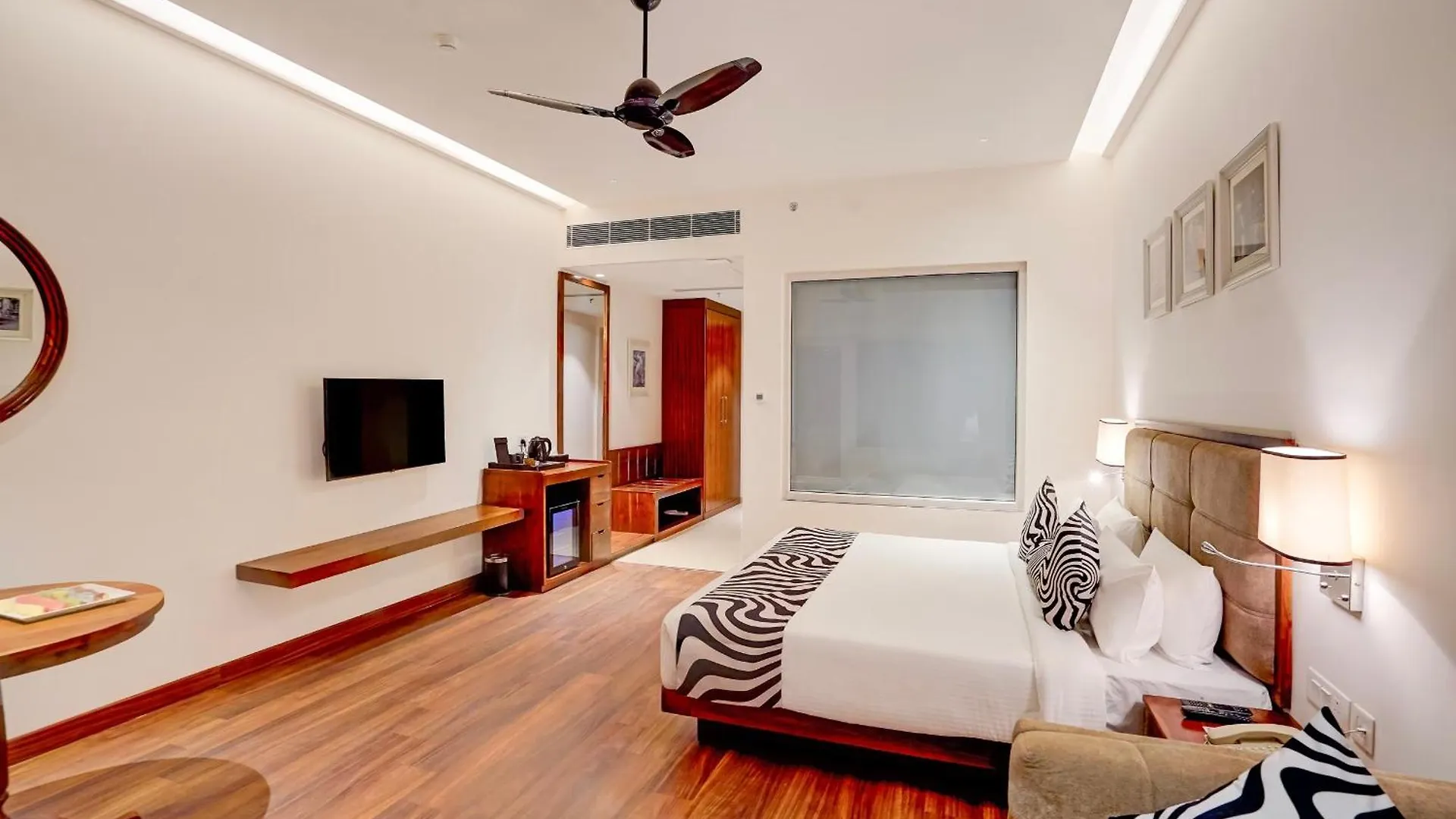 ****  Hotel Tark Plaza A Family Hotel Near Igi Airport Delhi New Delhi India