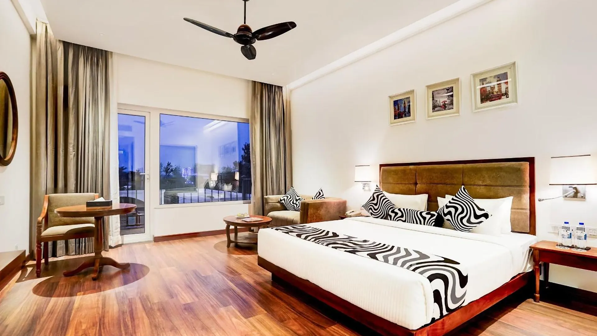 Hotel Tark Plaza A Family Hotel Near Igi Airport Delhi New Delhi
