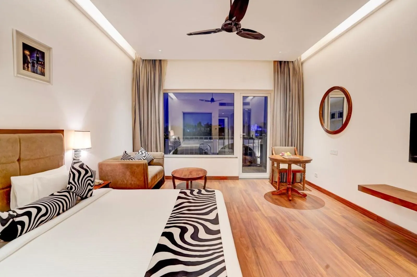 Hotel Tark Plaza A Family Hotel Near Igi Airport Delhi Nuova Delhi 4*,  India
